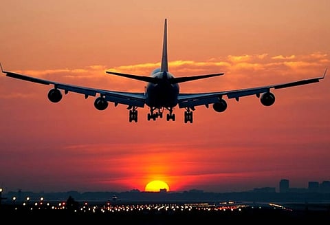 திருச்சியில் பலத்த மழை: விமானம் இறங்கும் போது இறக்கை தரையில் தட்டியதாக பரபரப்பு