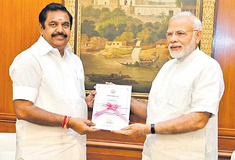 மேகதாதுவில் கர்நாடகம் அணை கட்ட அனுமதிக்க கூடாது மோடியிடம் எடப்பாடி பழனிசாமி வலியுறுத்தல்