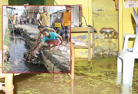 சேலத்தில் இடியுடன் கனமழை: வீடுகளுக்குள் தண்ணீர் புகுந்தது; பொதுமக்கள் அவதி