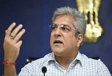 டெல்லி மாநில மந்திரி வீடு, அலுவலகங்களில் வருமான வரித்துறை சோதனை