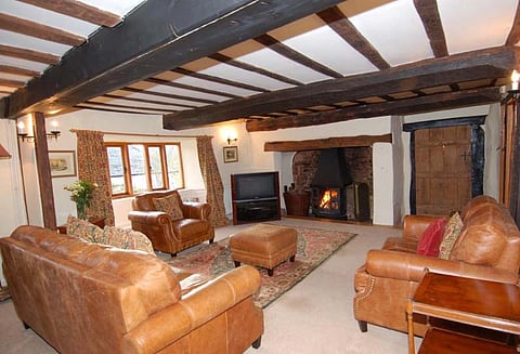 கார்த்தி ப.சிதம்பரத்தின் ரூ.54 கோடி மதிப்பு சொத்துகள் முடக்கம்