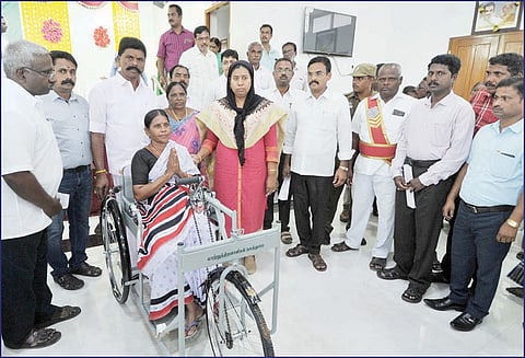 ராசிபுரம் அருகே மக்கள் தொடர்பு திட்ட முகாம்: ரூ.38.21 லட்சம் நலத்திட்ட உதவிகள் கலெக்டர் ஆசியா மரியம் வழங்கினார்