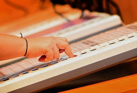 சென்னையில் வாக்காளர் பட்டியலில் பெயர் சேர்க்க, நீக்க சிறப்பு முகாம் இறுதிக்கட்டமாக இன்று நடக்கிறது