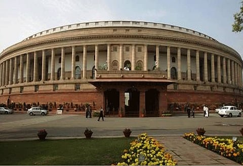 நதிநீர் பிரச்சினைக்கு தீர்வு காண புதிய ஆணையங்கள் - நாடாளுமன்ற குளிர்கால கூட்டத்தொடரில் மசோதா தாக்கல்