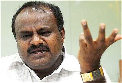 பா.ஜனதாவின் விமர்சனத்திற்கு மக்கள் பதில் அளிப்பார்கள் நாடாளுமன்ற இடைத்தேர்தலை எந்த கட்சியும் விரும்பவில்லை குமாரசாமி பேட்டி