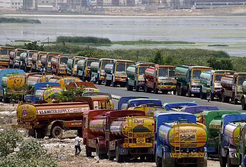 தனியார் தண்ணீர் லாரி உரிமையாளர்களின் போராட்டம் தொடரும் என அறிவிப்பு