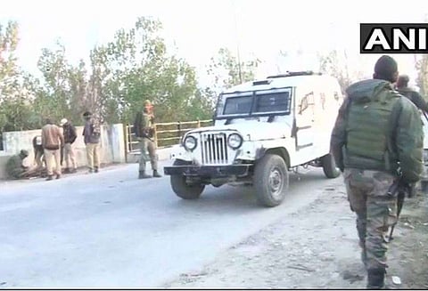 ஜம்மு காஷ்மீர்; என்கவுண்டரில் ராணுவ வீரர் ஒருவர் வீர மரணம்