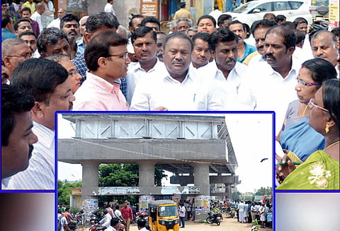 திண்டுக்கல் பாலகிருஷ்ணாபுரம் ரெயில்வே மேம்பால பணிகள் ஓராண்டுக்குள் முடிவடையும் அமைச்சர் சீனிவாசன் தகவல்