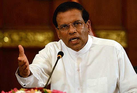 இலங்கை: பிரதமர் பதவியில் இருந்து விக்ரமசிங்கேயை நீக்கியது ஏன்? - அதிபர் சிறிசேனா விளக்கம்