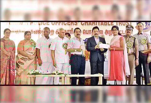 மதுவிலக்கை அமல்படுத்துவது தான் நல்ல அரசு - நடிகர் சிவகுமார் பேச்சு