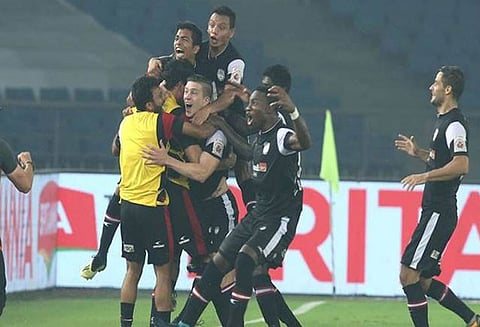 ஐ.எஸ்.எல். கால்பந்து: டெல்லியை வீழ்த்தி கவுகாத்தி அணி 3-வது வெற்றி