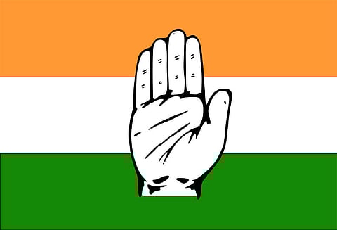 பா.ஜனதாவின் 4 ஆண்டு ஆட்சியில் மராட்டியம் 20 வருடங்கள் பின்தங்கி விட்டது : எதிர்க்கட்சிகள் குற்றச்சாட்டு