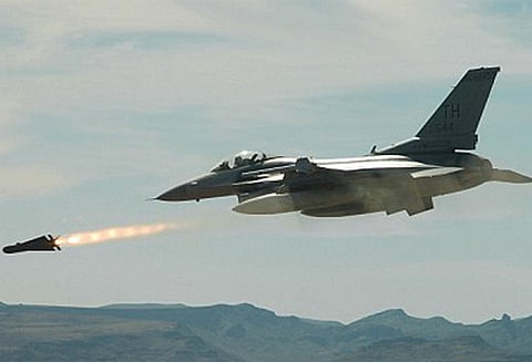 துருக்கி: விமானப்படை தாக்குதலில் 19 குர்திஷ் போராளிகள் பலி