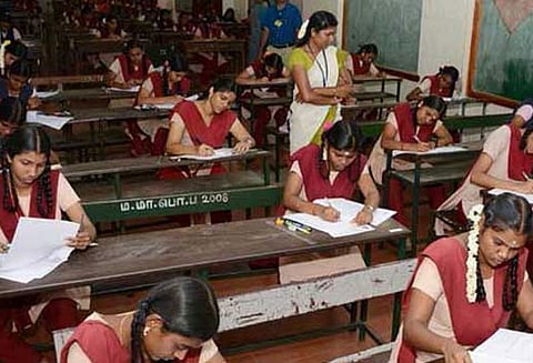 10, பிளஸ்-2 மாணவர்களின் எண்ணிக்கைக்கேற்ப புதிய தேர்வு மையங்கள்