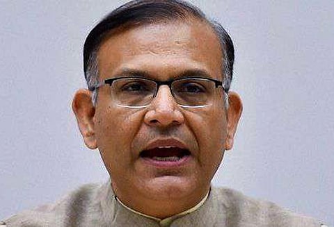 நீண்ட தூர பயணத்தில் ஆட்டோ கட்டணத்தை விட விமான கட்டணம் குறைவு - விமான போக்குவரத்து மந்திரி