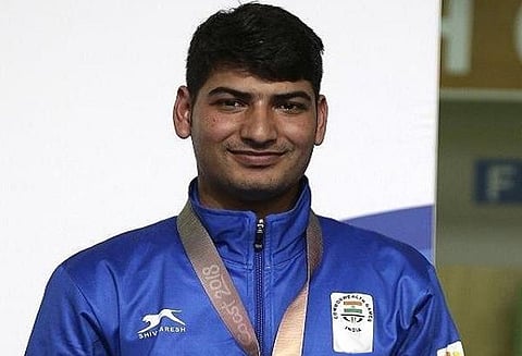 உலக துப்பாக்கி சுடுதல்: இந்திய வீரர் ஓம் பிரகாஷ் மிதர்வால்-க்கு தங்கப்பதக்கம்