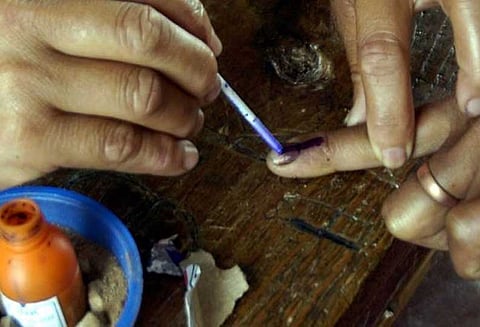 தெலுங்கானா சட்டசபை கலைக்கப்பட்டால் பிற மாநிலங்களுடன் தேர்தலை நடத்தலாம் - முன்னாள் தேர்தல் ஆணையர்