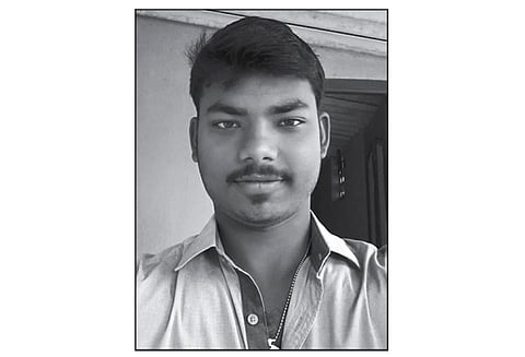 கிருஷ்ணகிரி: வேலை கிடைக்காத விரக்தியில் என்ஜினீயர் விஷம் குடித்து தற்கொலை