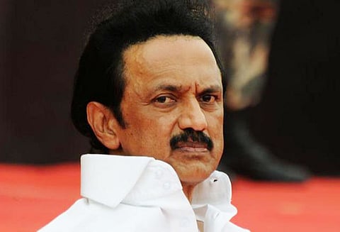 அமைச்சர் விஜயபாஸ்கர், டி.ஜி.பி. ராஜேந்திரனை கைது செய்ய தயக்கம் ஏன்? மு.க.ஸ்டாலின் கேள்வி