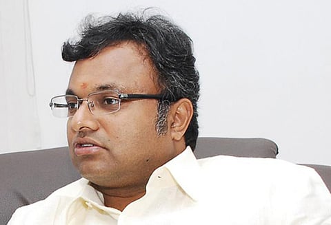 ஏர்செல்-மேக்சிஸ் வழக்கு: கார்த்தி சிதம்பரத்துக்கு தனிக்கோர்ட்டு நோட்டீஸ் - 18-ந் தேதிக்குள் பதில் அளிக்க உத்தரவு