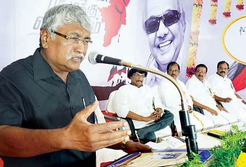 தி.மு.க.-பா.ஜனதா இடையே கூட்டணி என்று வதந்தியை கிளப்புகிறார்கள் நாமக்கல்லில் சுப.வீரபாண்டியன் பேச்சு