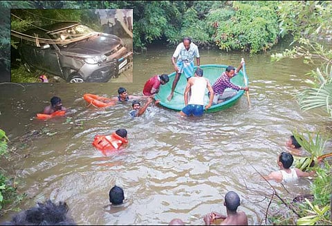 காவேரிப்பட்டணம்: கிணற்றில் கார் பாய்ந்து 2 சிறுமிகள் பலி