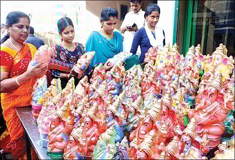 சேலம் மாவட்டம்: 1,711 இடங்களில் விநாயகர் சிலைகள் வைக்க அனுமதி