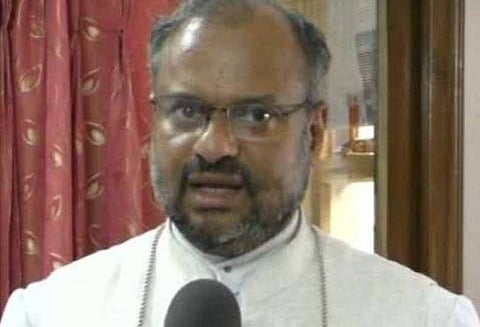 கன்னியாஸ்திரி கற்பழிப்பு புகார் ; பாதிக்கப்பட்ட பெண்ணின் புகைப்படத்தை வெளியிட்ட ஜீசஸ் சபை