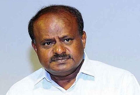 ஆட்சியை கவிழ்க்க முயற்சிப்பவர்கள் மீது சட்ட நடவடிக்கை - முதல்மந்திரி குமாரசாமி எச்சரிக்கை