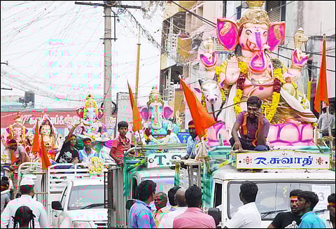 பெரம்பலூர் மாவட்டத்தில் விநாயகர் சிலைகள் ஊர்வலம்