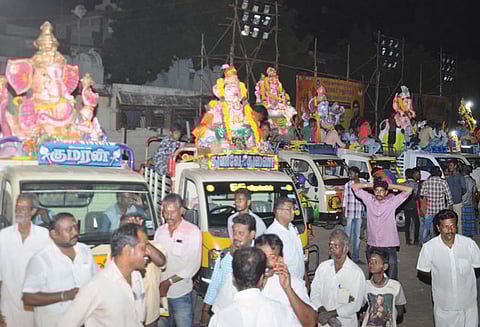 புதுக்கோட்டை பகுதிகளில் விநாயகர் சிலை ஊர்வலம்