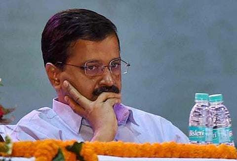 தலைமைச்செயலாளர் தாக்கப்பட்ட விவகாரம்: கெஜ்ரிவால் உள்ளிட்டோருக்கு நீதிமன்றம் சம்மன்