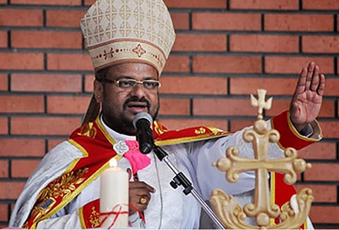 கன்னியாஸ்திரியை பாலியல் பலாத்காரம் செய்த பேராயர் பிராங்கோ பதவி நீக்கம் வாடிகன் அறிவிப்பு