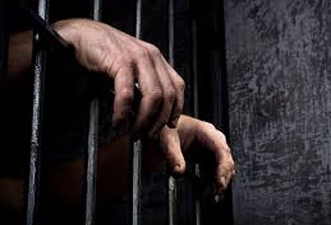 கொலை வழக்கில் கோர்ட்டில் ஆஜராகாமல் தலைமறைவு: 24 ஆண்டுகளுக்கு பிறகு தம்பதி கைது