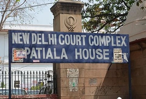அன்னிய செலாவணி மோசடி வழக்கு; ராபர்ட் வதேராவுக்கு முன்ஜாமீன் வழங்கியது டெல்லி பாட்டியாலா நீதிமன்றம்