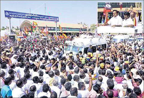 அரசு திட்டங்கள் மக்களுக்கு சேரவிடாமல் மு.க.ஸ்டாலின் தடுக்கிறார் எடப்பாடி பழனிசாமி குற்றச்சாட்டு