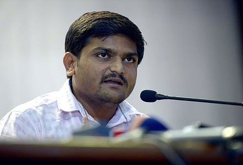 ஹர்திக் படேலின் கோரிக்கையை நிராகரித்தது சுப்ரீம் கோர்ட், தேர்தலில் போட்டியிடுவதில் சிக்கல்