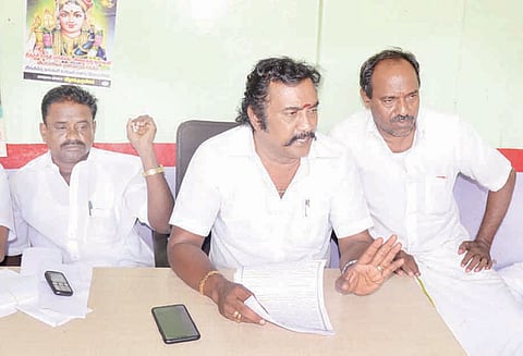 திருச்சி காந்திமார்க்கெட்டில் கடைகளுக்கான வாடகை உயர்வு; காய்கறிகள் விலை அதிகரிக்க வாய்ப்பு