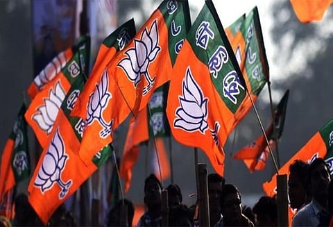 மேற்குவங்காளத்தில் பா.ஜ.க.வின் தேர்தல் பிரசார பாடலுக்கு தடை - தேர்தல் ஆணையம் நடவடிக்கை