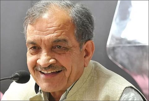 பா.ஜனதா சார்பில் போட்டியிட மகனுக்கு ‘சீட்’ பதவி விலக மத்திய மந்திரி விருப்பம் அமித்ஷாவுக்கு கடிதம் அனுப்பினார்