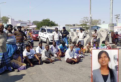 காதல் திருமணம் செய்த 1½ வருடத்தில் தூக்குப்போட்டு இளம்பெண் தற்கொலை உறவினர்கள் சாலைமறியல்