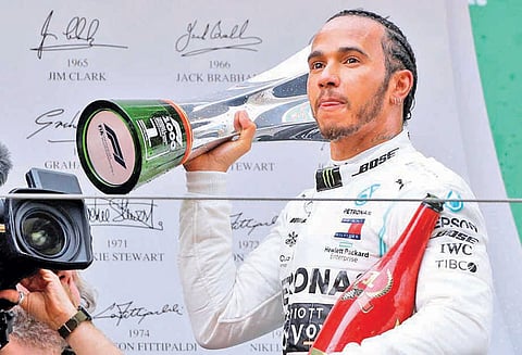 பார்முலா1 கார் பந்தயம்: இங்கிலாந்து வீரர் ஹாமில்டன் வெற்றி