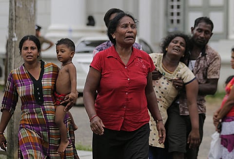 இலங்கை குண்டு வெடிப்பில் பலியானவர்களின் எண்ணிக்கை 290 ஆக அதிகரிப்பு