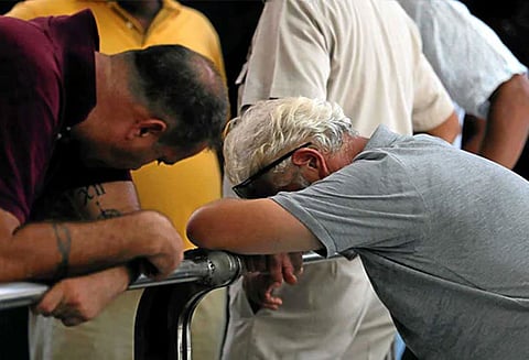 இலங்கைக்கு சென்ற மதச்சார்பற்ற ஜனதா தளம் கட்சியை சேர்ந்த 5 பேரை தொடர்பு கொள்ள முடியவில்லை : உறவினர்கள் வேதனை