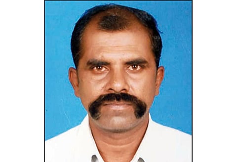 கயத்தாறு அருகே பனை மரத்தில் இருந்து தவறி விழுந்த டிரைவர் சாவு