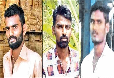 சங்கரன்கோவில் அருகே மோட்டார் சைக்கிள்கள் மோதல்: என்ஜினீயரிங் மாணவர் உள்பட 3 பேர் பலி