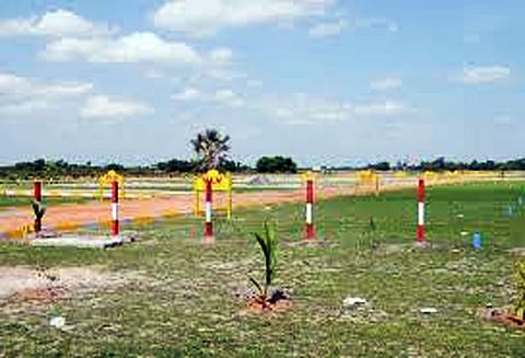 நிலத்தை அளந்த சரித்திரம்