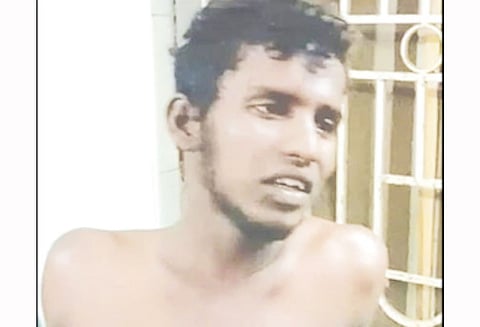 மாமியார், மருமகளை பலாத்காரம் செய்ய முயற்சி; வாலிபர் கைது தப்பியோடிய 2 பேருக்கு வலைவீச்சு