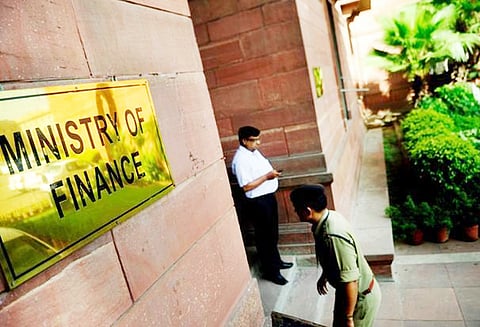 நாடாளுமன்ற குழு ஆய்வில் உள்ள கறுப்பு பணம் பற்றிய அறிக்கைகளை வெளியிட நிதி அமைச்சகம் மறுப்பு