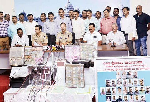 போலீஸ் தேர்வுக்கான வினாத்தாள் வெளியிட்ட வழக்குகள்: உதவி சப்-இன்ஸ்பெக்டர், போலீஸ்காரர்கள் என 149 பேர் கைது - கூடுதல் போலீஸ் கமிஷனர் அலோக் குமார் பேட்டி